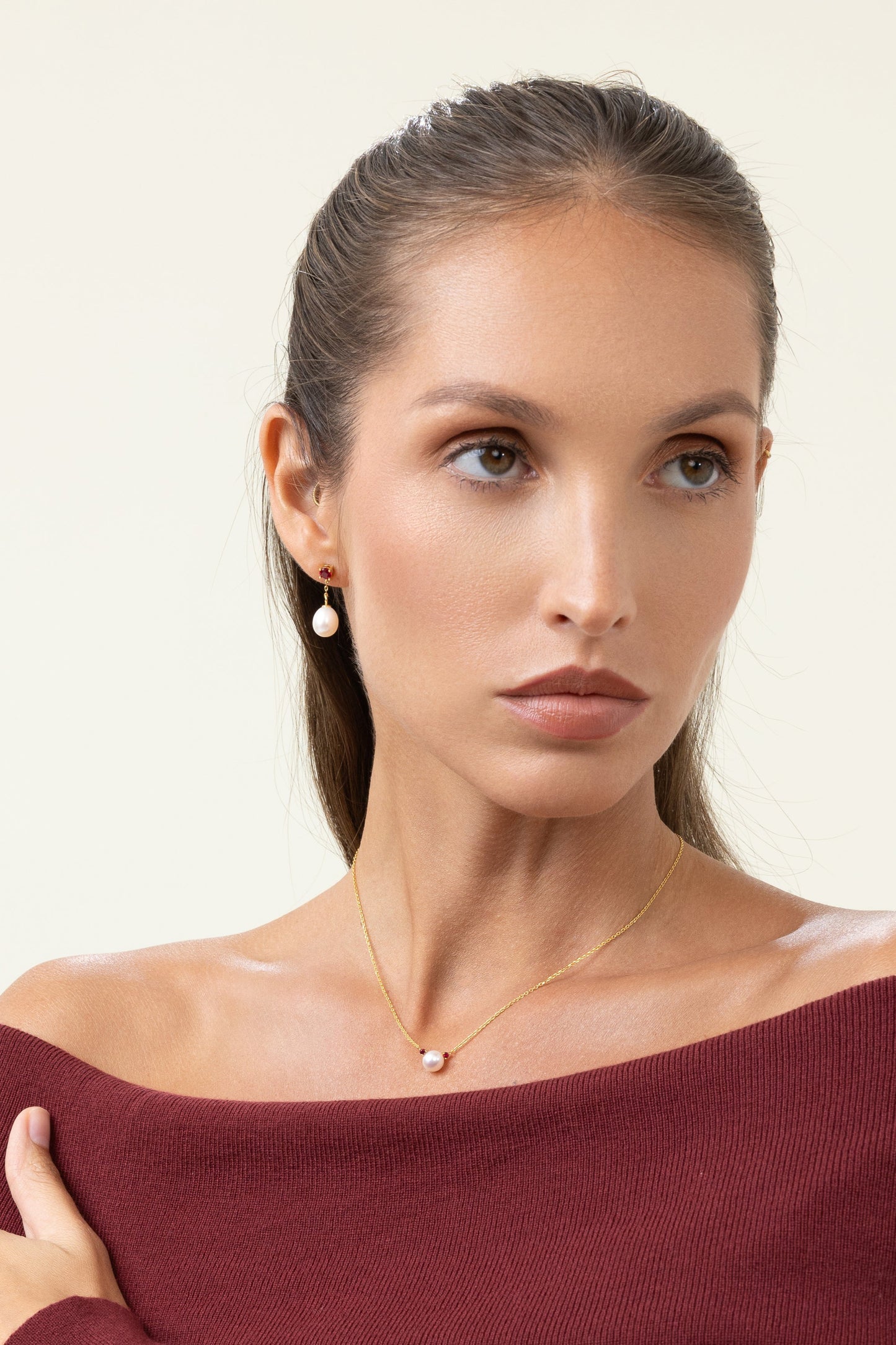 Pearl necklace with lab grown rubies. Adjustable gold chain. Wear it as a choker or long