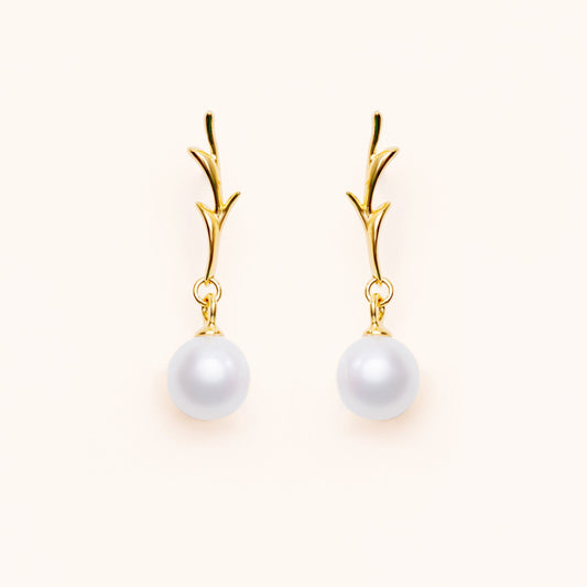 Branch shaped earrings in with gold plated silver and fresh water pearls