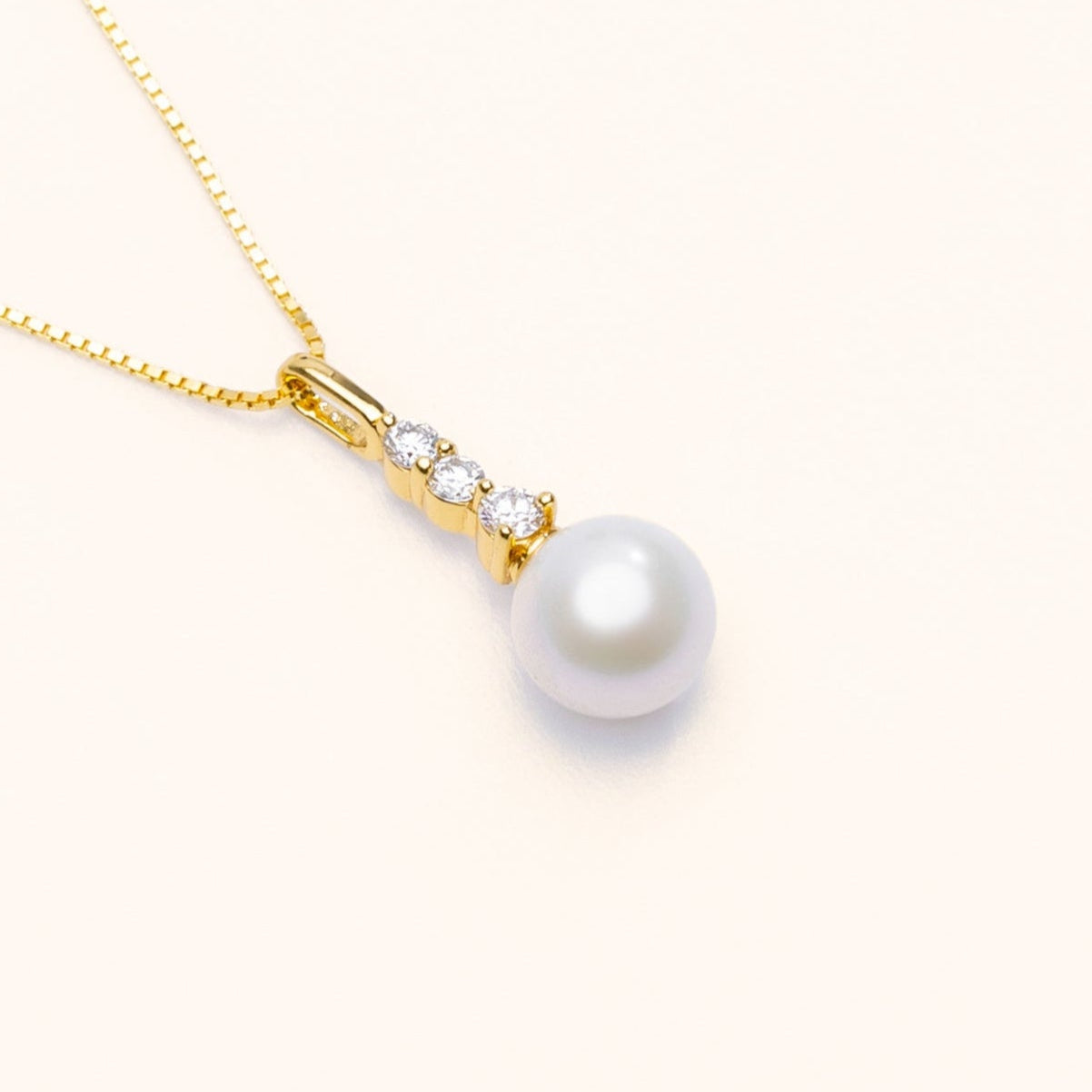 Aurora Pearl Pendant (Diamond)
