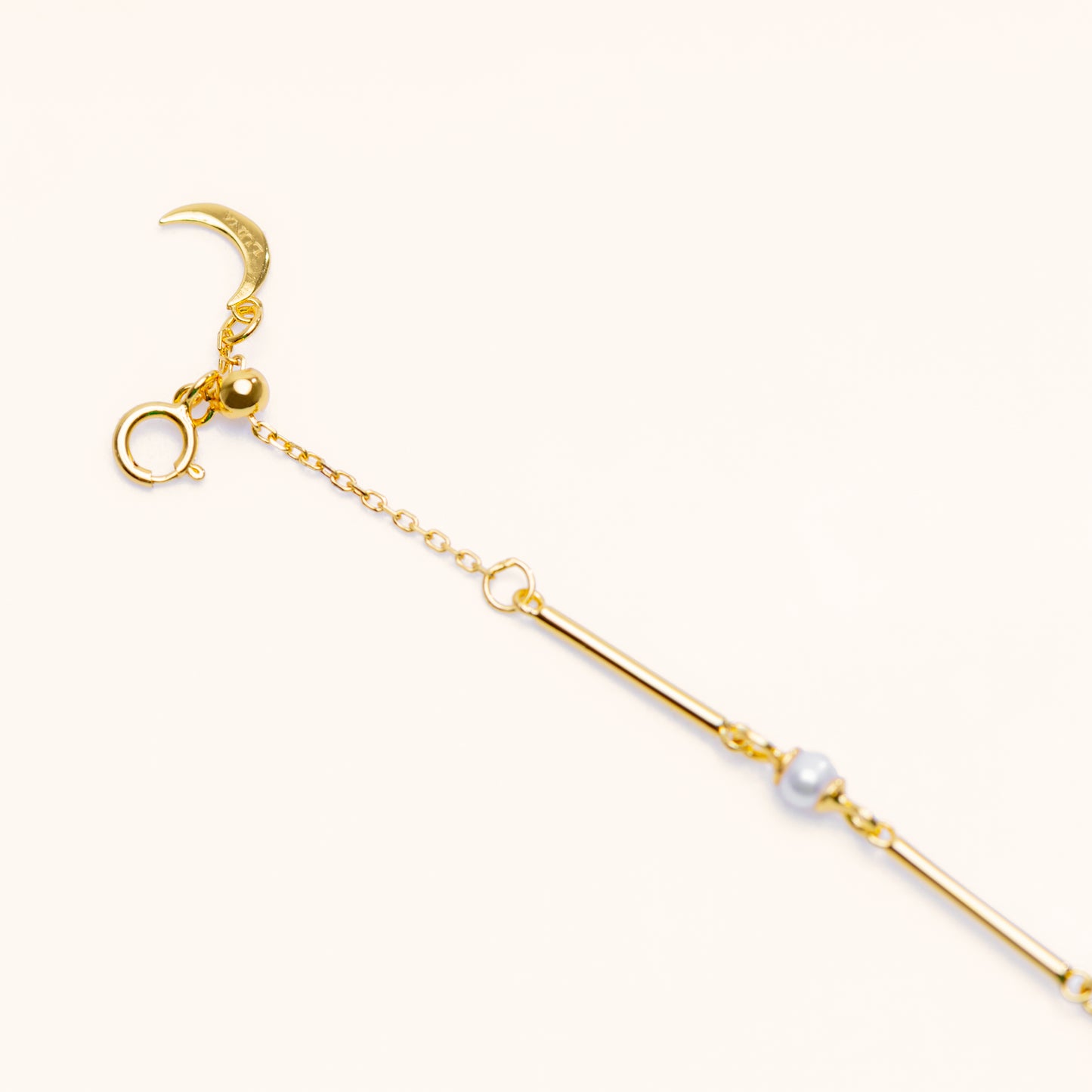 Golden Bar Bracelet