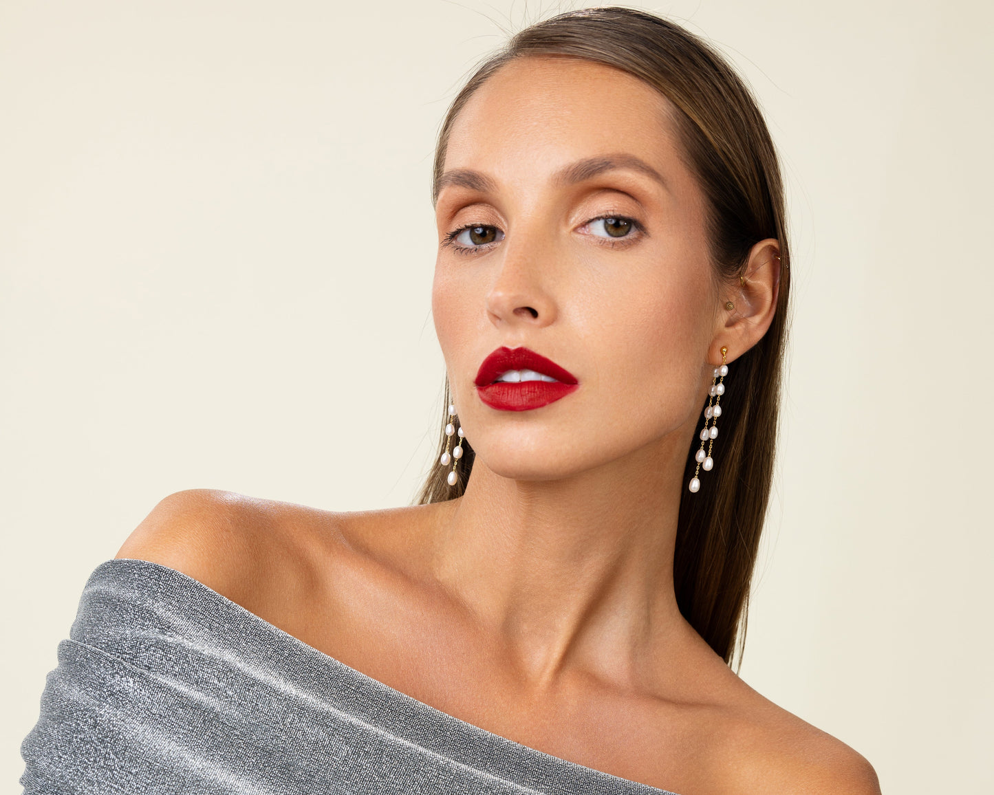 Double chain statement earrings featuring multiple baroque freshwater pearls on 18k gold-plated 925 silver studs